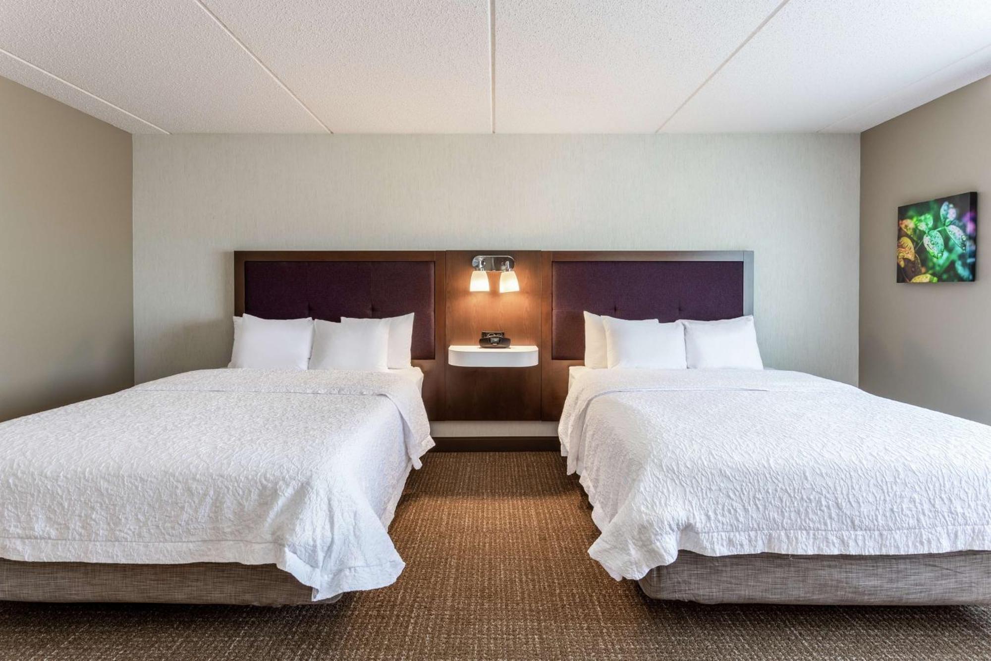 Hampton Inn & Suites Chicago - Libertyville Exterior photo